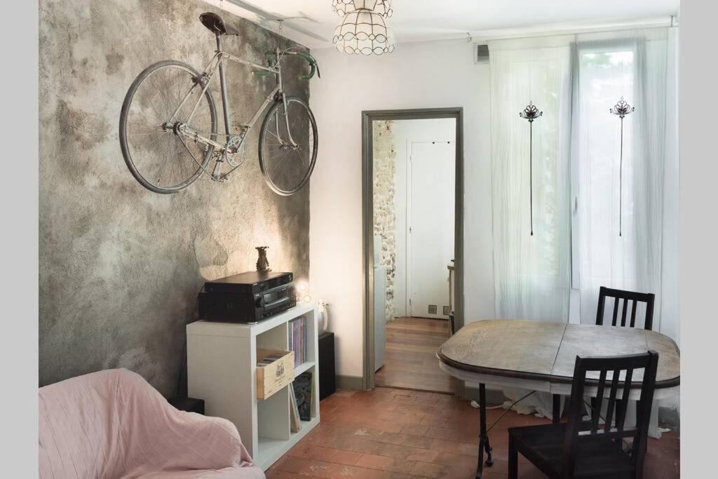 Tour De France Historique Et Chateaux De Loire Orléans Eksteriør bilde